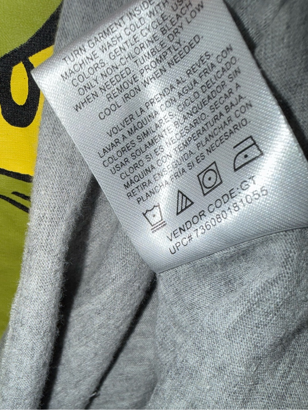 Dr. Seuss Gray Tee with Green Grinch Face and Yellow Eyes - Picture 5 of 6